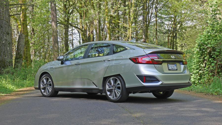 Honda Clarity Plug-In Hybrid 2017 года  (NA) (фото 77 из 84)